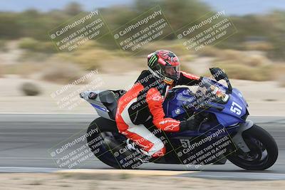 media/Nov-15-2025-Race Pace (Sat) [[8de605a2d8]]/Verified Riders/Turn 8 Inside (935am)/